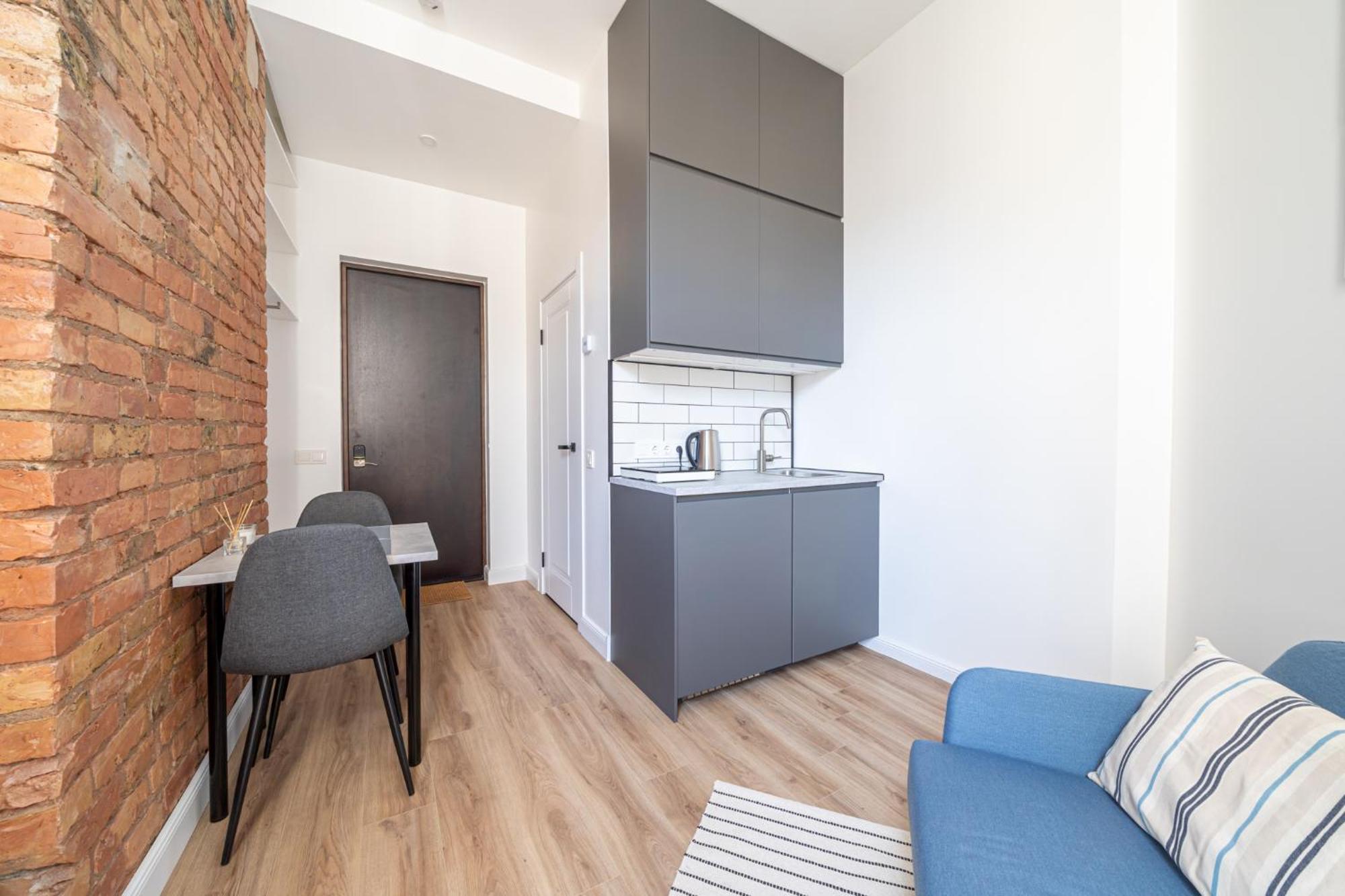 Prestigious Former Library Apartment - Perfect Location Riga Esterno foto