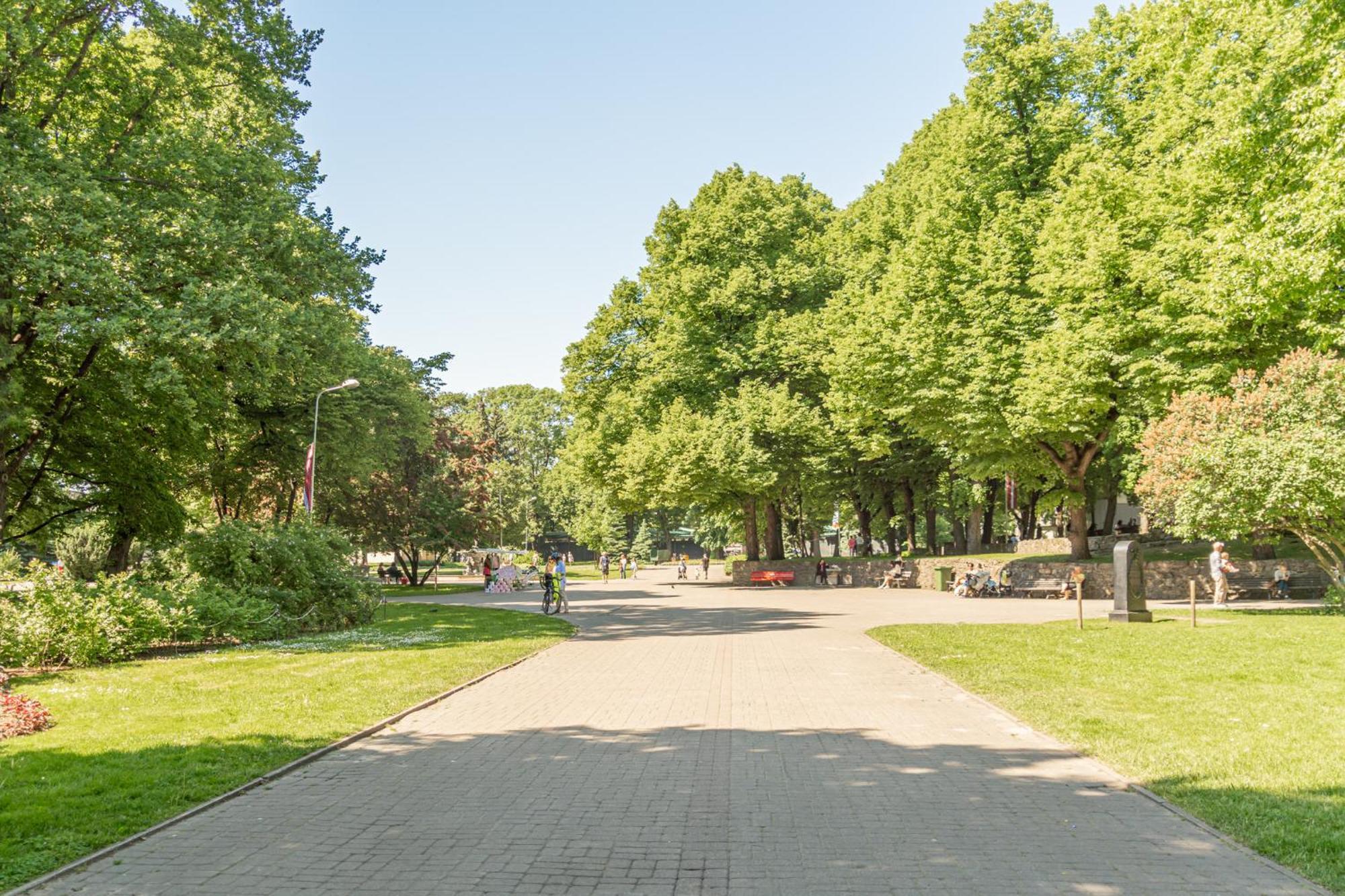 Prestigious Former Library Apartment - Perfect Location Riga Esterno foto